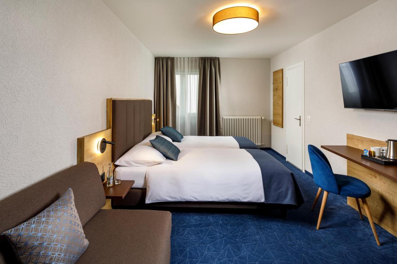 Hotel Tivoli Schlieren Buitenkant foto